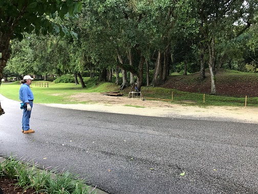 Randy Beaver prepares