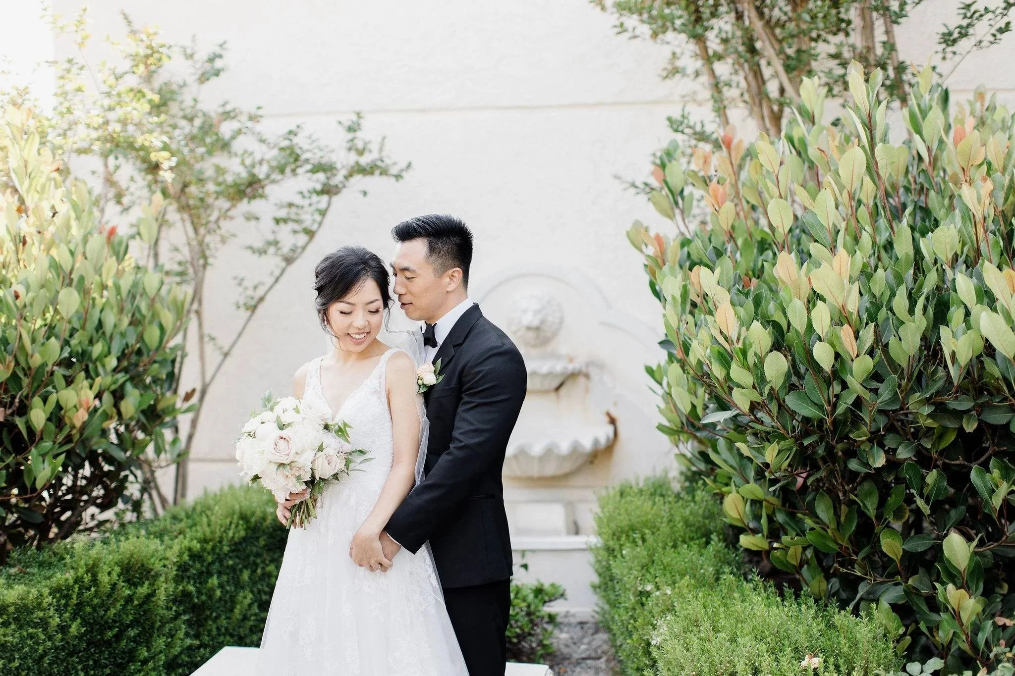 romantic bride groom photos