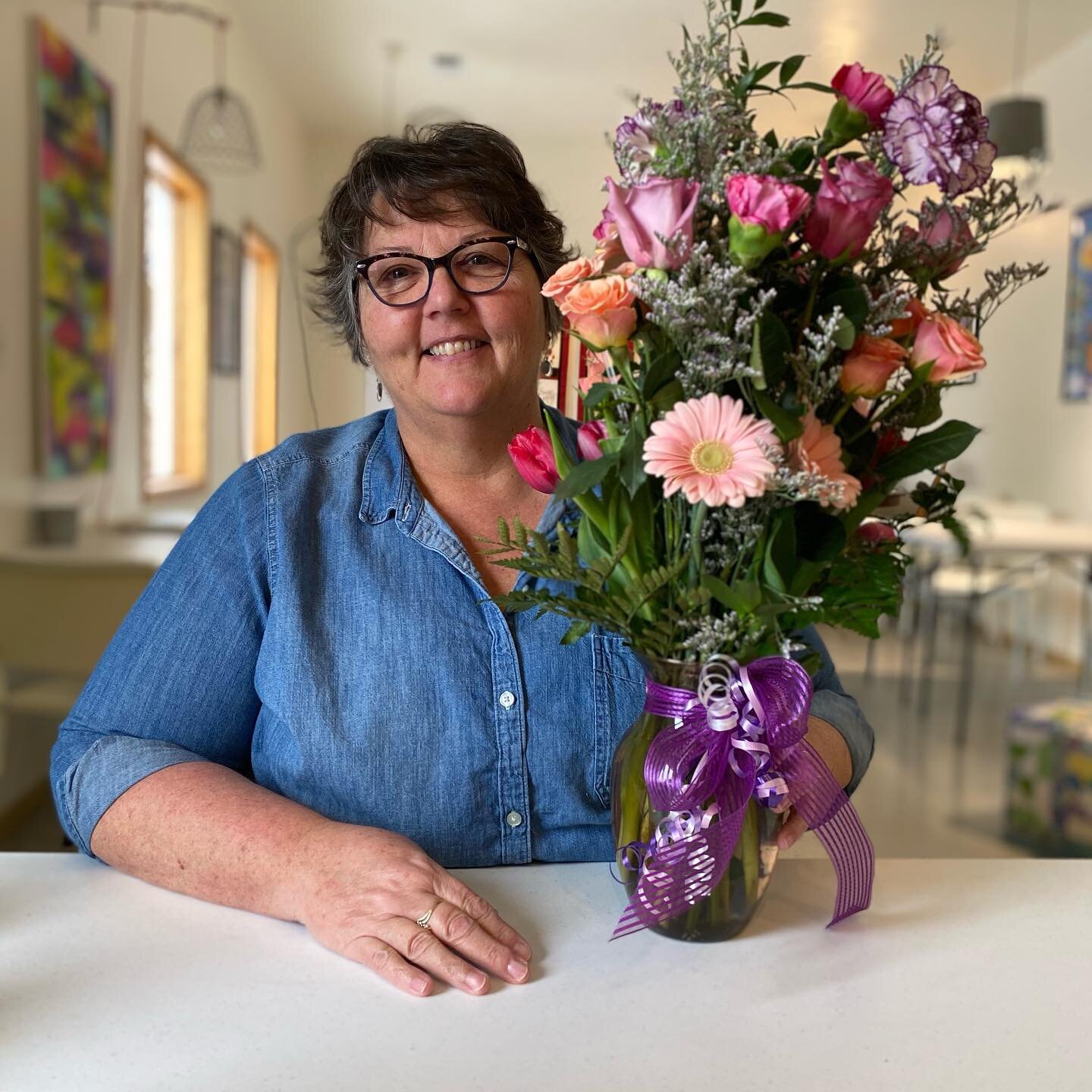 I am the luckiest gal in the world! This beautiful arrangement arrived today at Unraveled! Thank you Annette! You made this shop girl squeal with happiness! Thank you for being a light in my life! #unraveledquiltstore #shopgirl