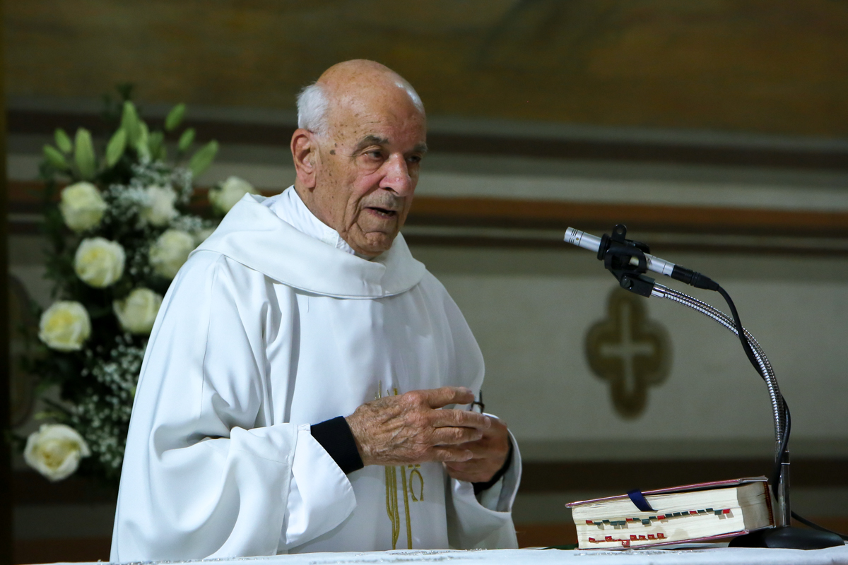 Xavier-90-0574.jpg