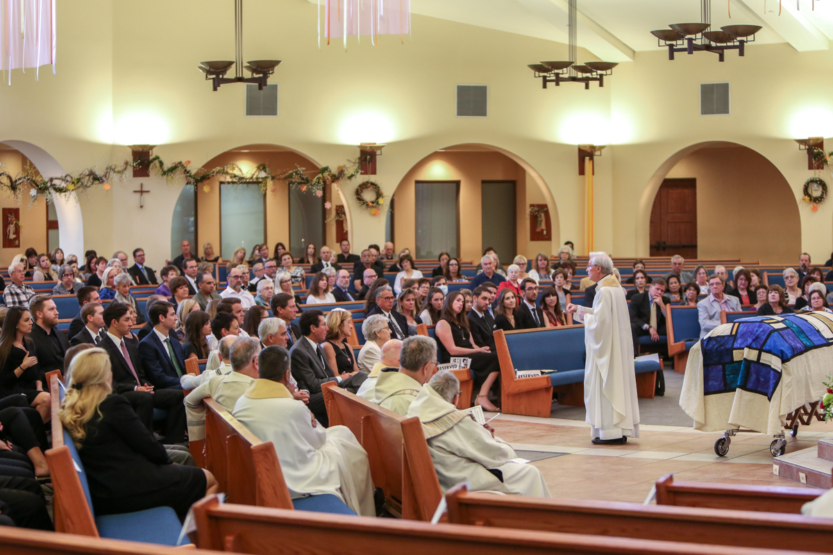 EliFuneral-0889.jpg