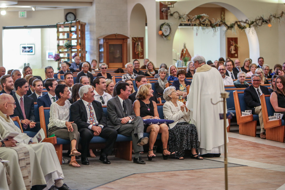 EliFuneral-0891.jpg