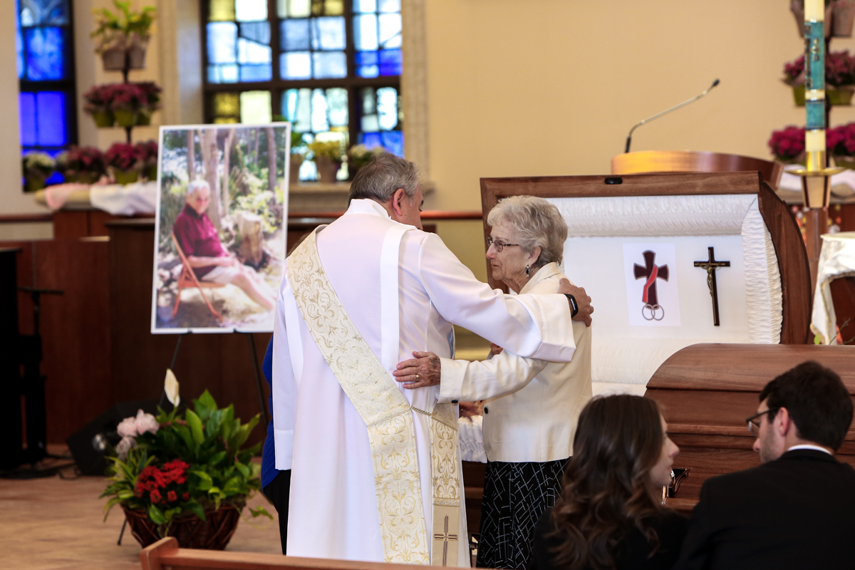 EliFuneral-0828.jpg
