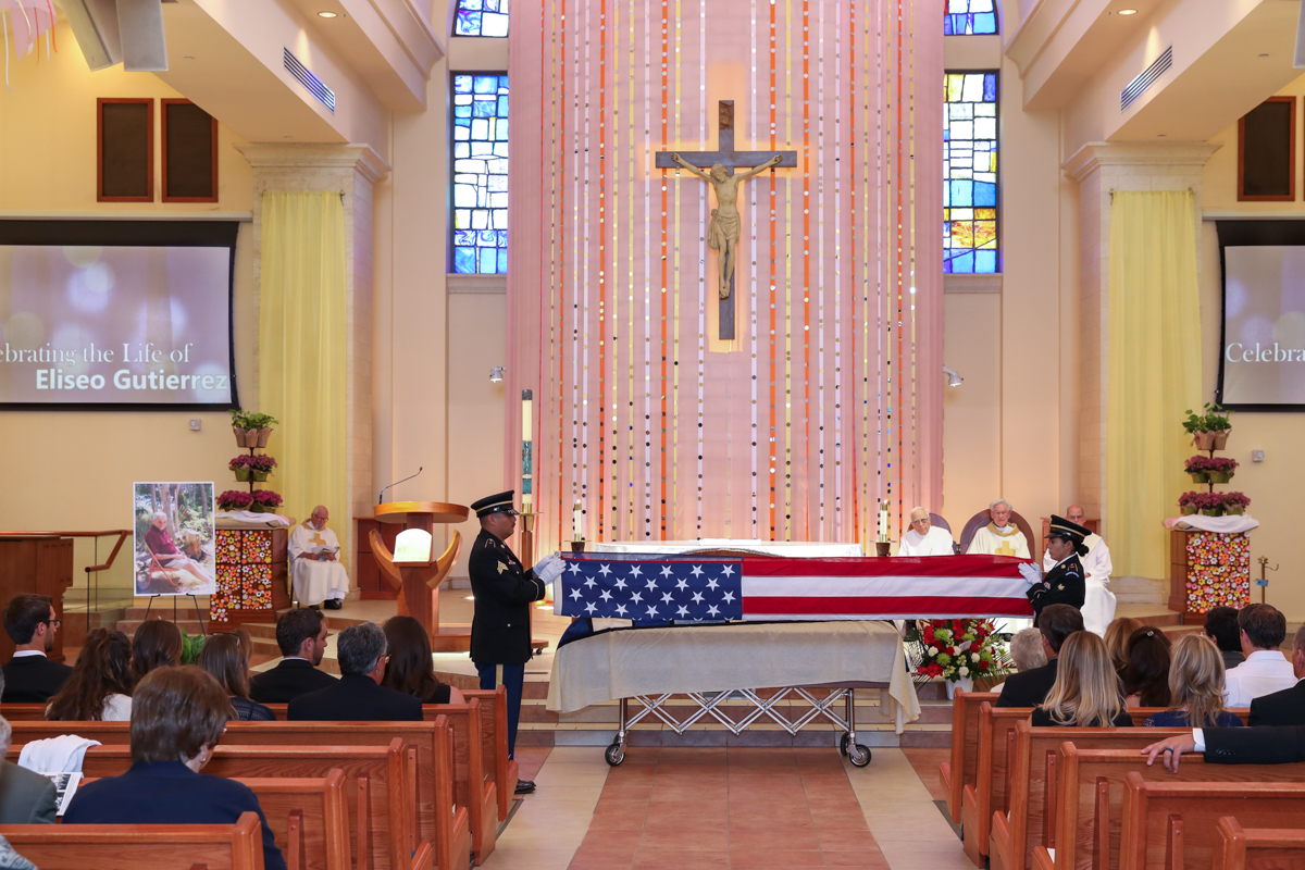 EliFuneral-6411.jpg