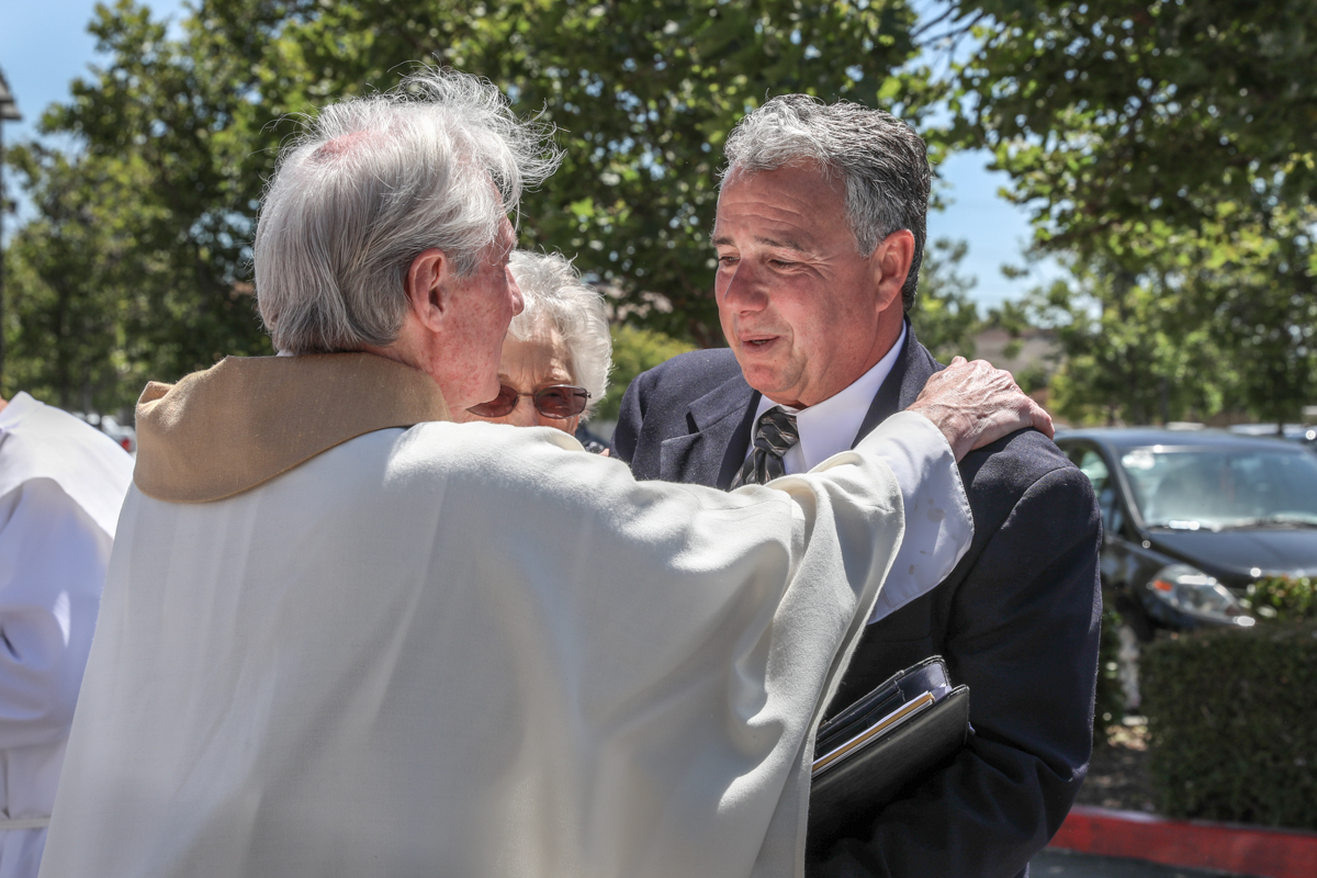 EliFuneral-6477.jpg