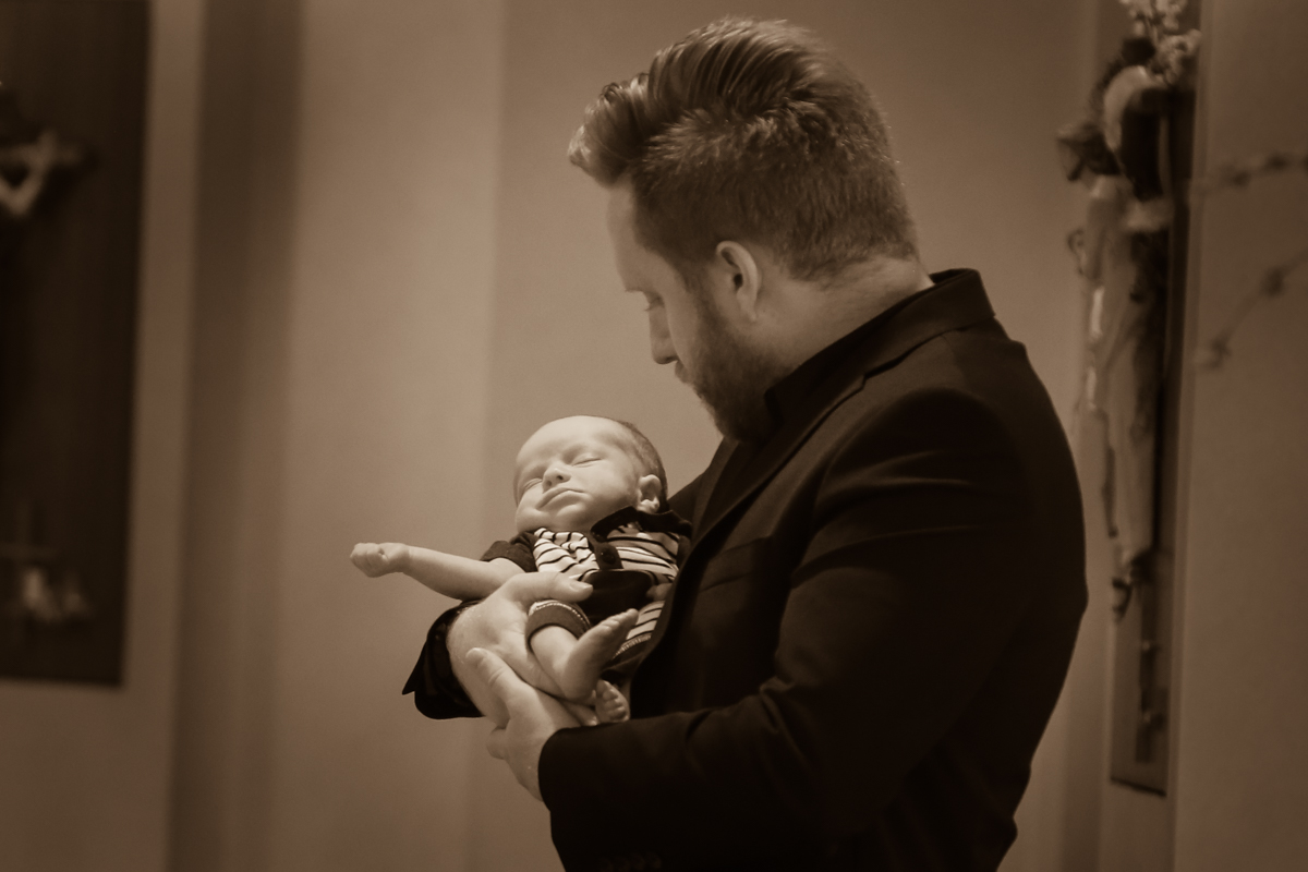 EliFuneral-0931.jpg