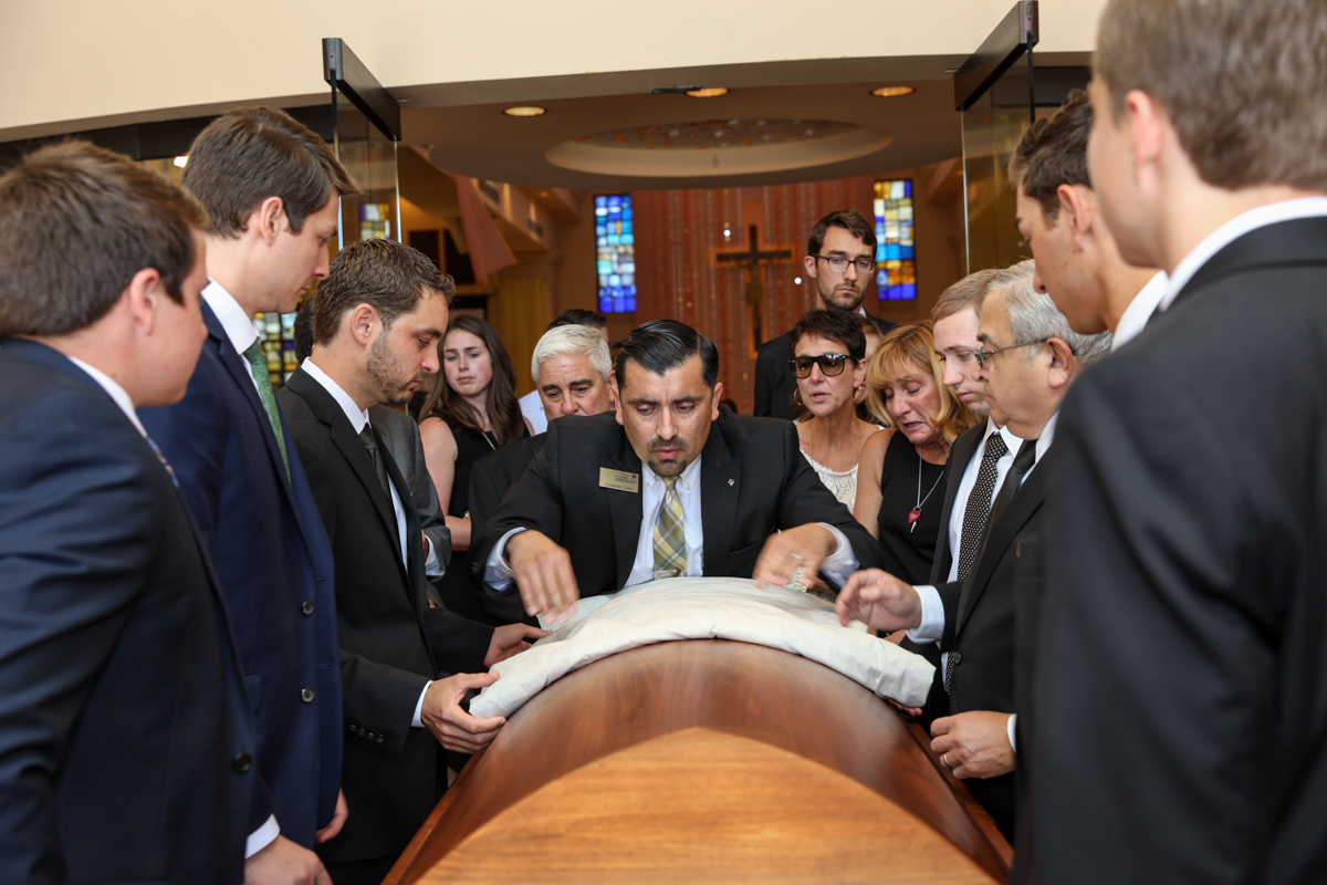 EliFuneral-6465.jpg