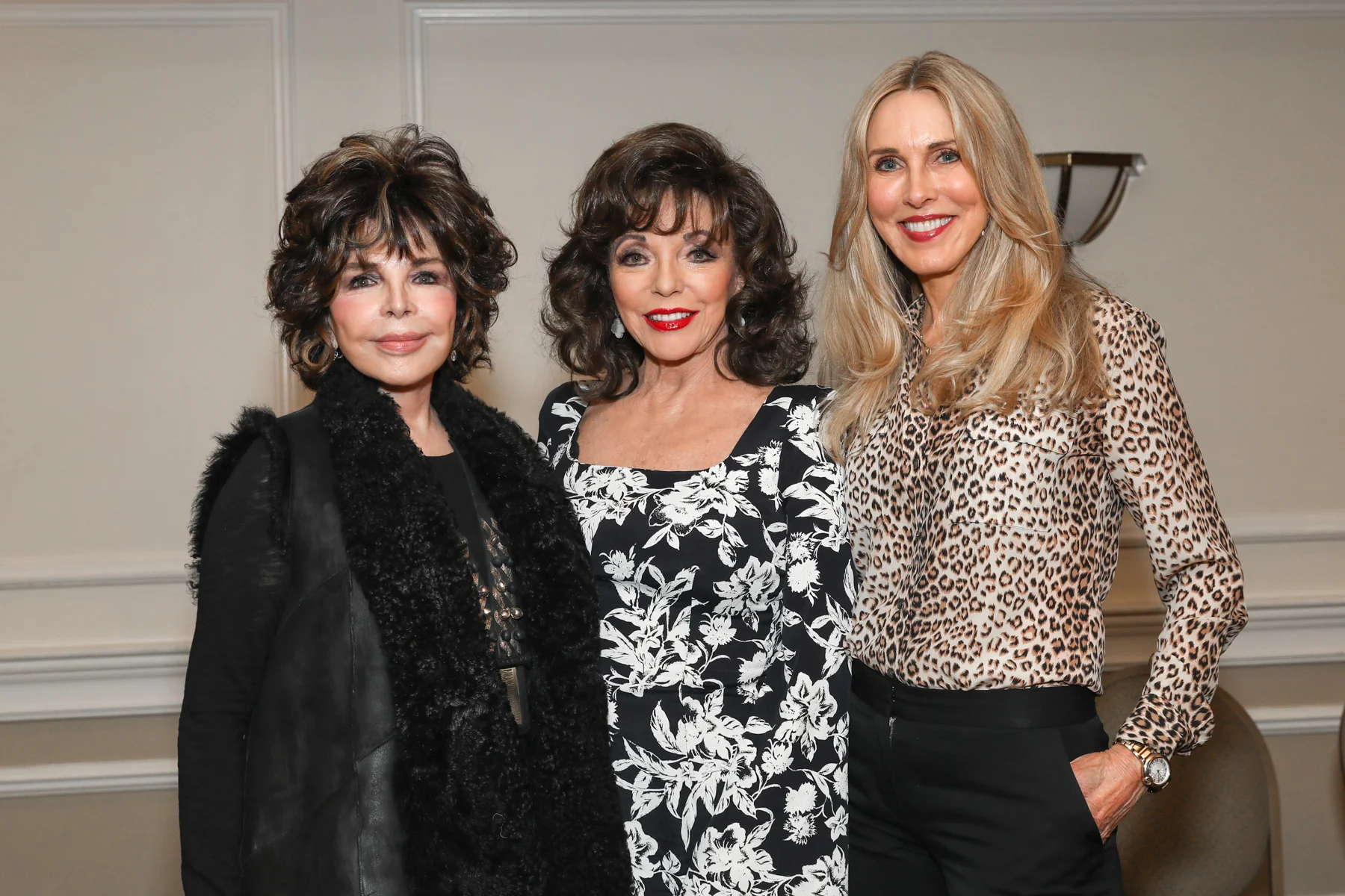 JoanCollins-0748.jpg