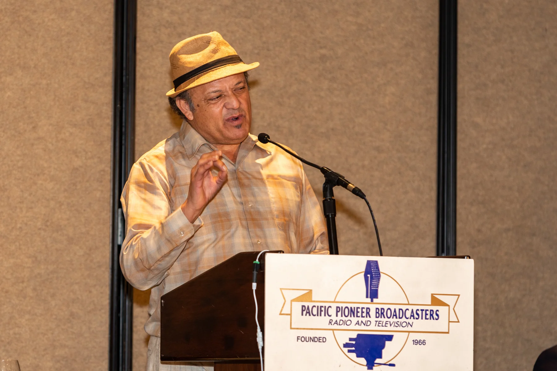 Art Laboe 020119-0149.jpg