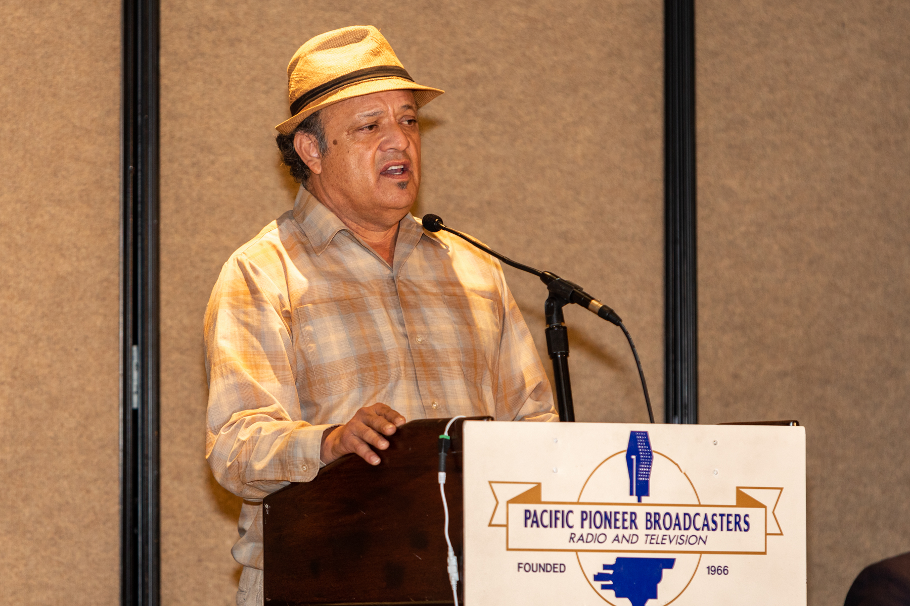 Art Laboe 020119-0153.jpg