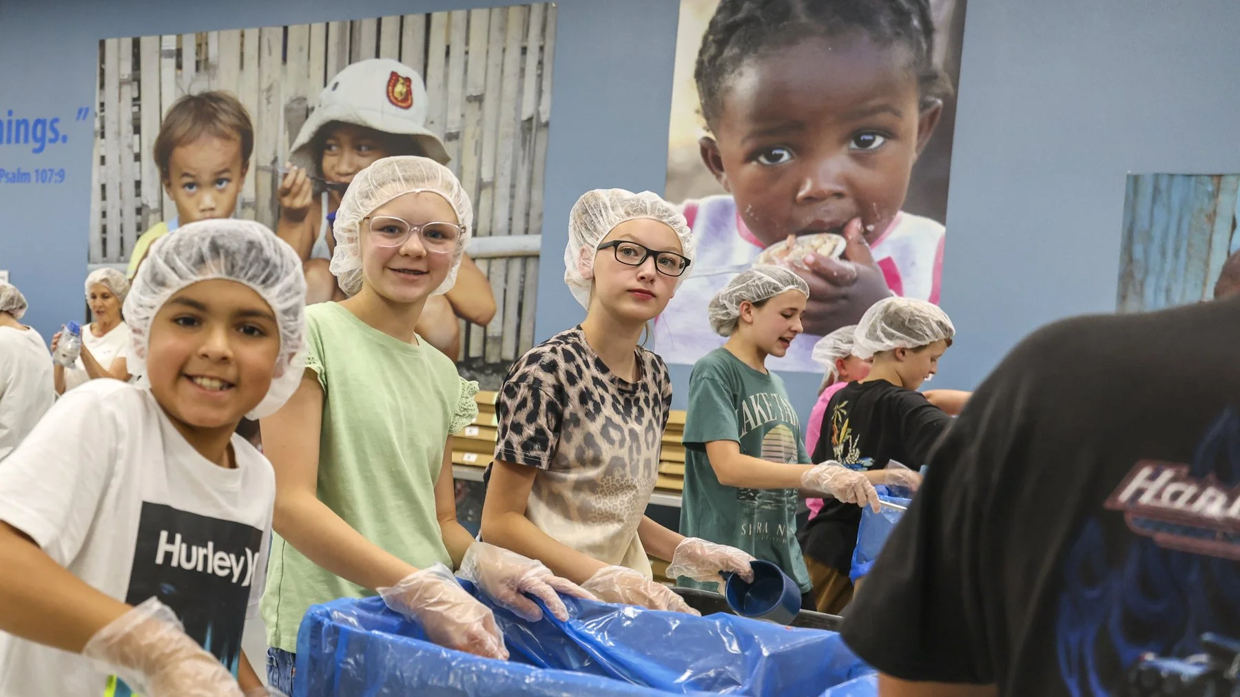 Trovita Ward Helps to Feed the Hungry