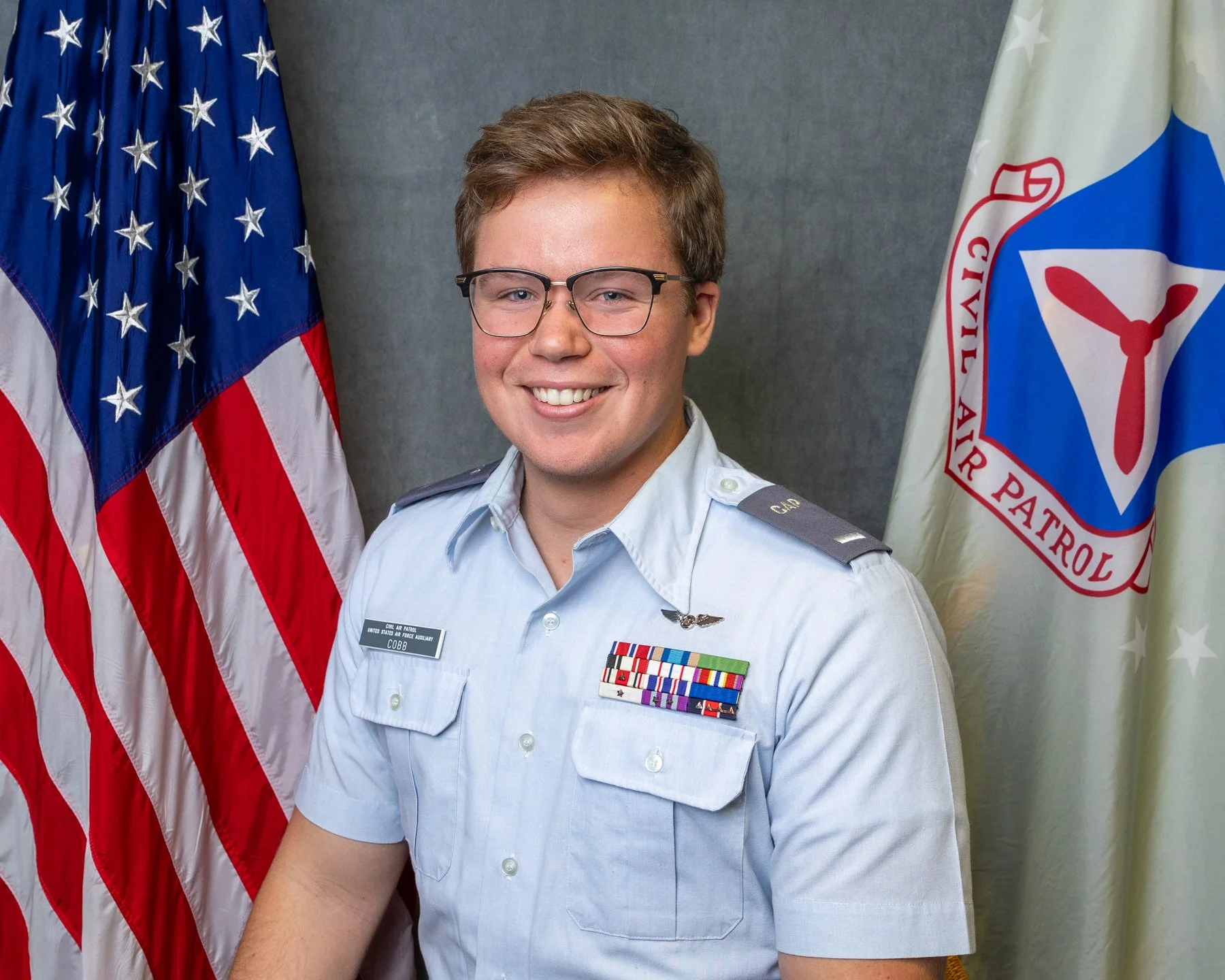 6x4 Falcon Portraits 020326-2810.jpg