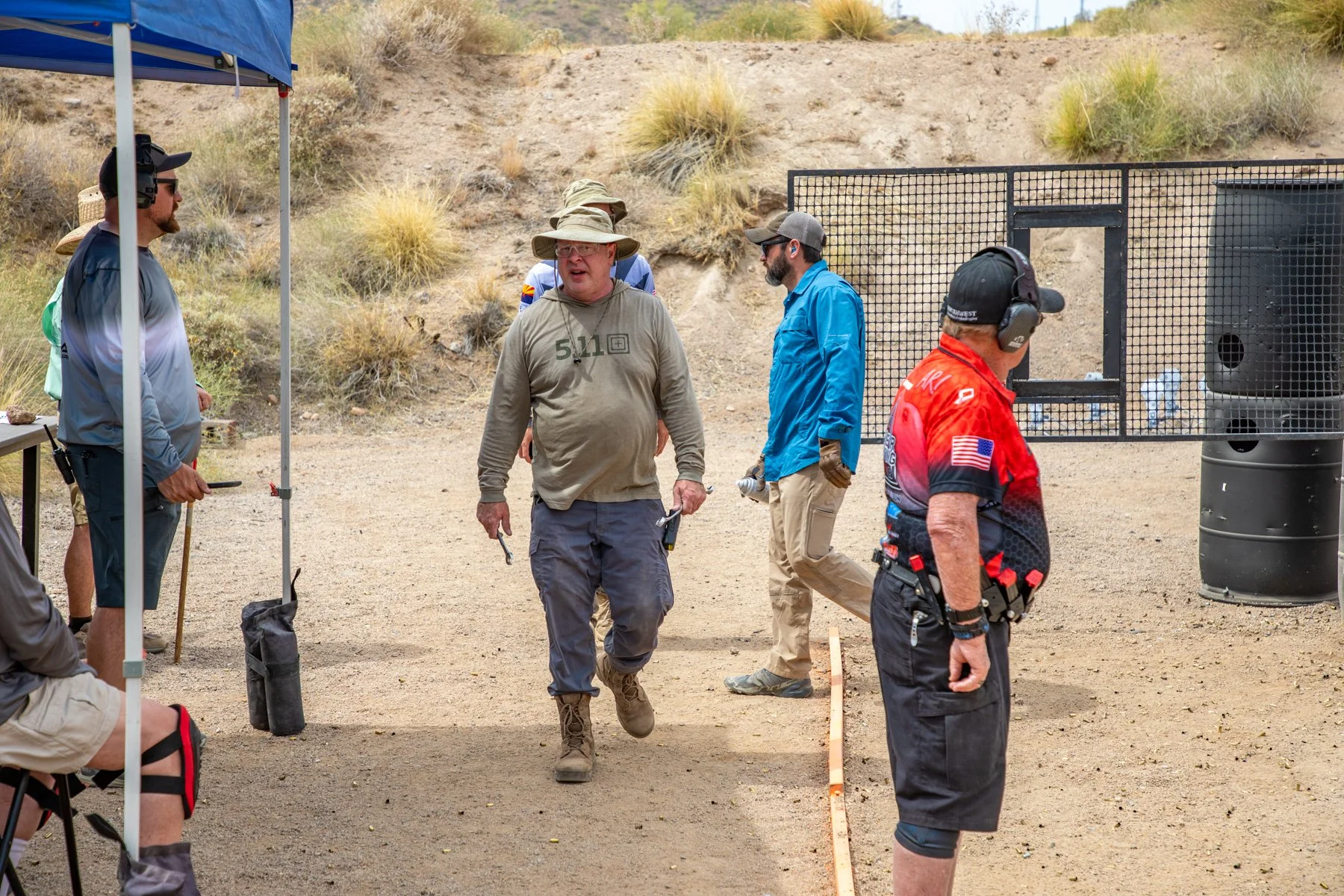 6x4-SAT-SSteel-5218.jpg