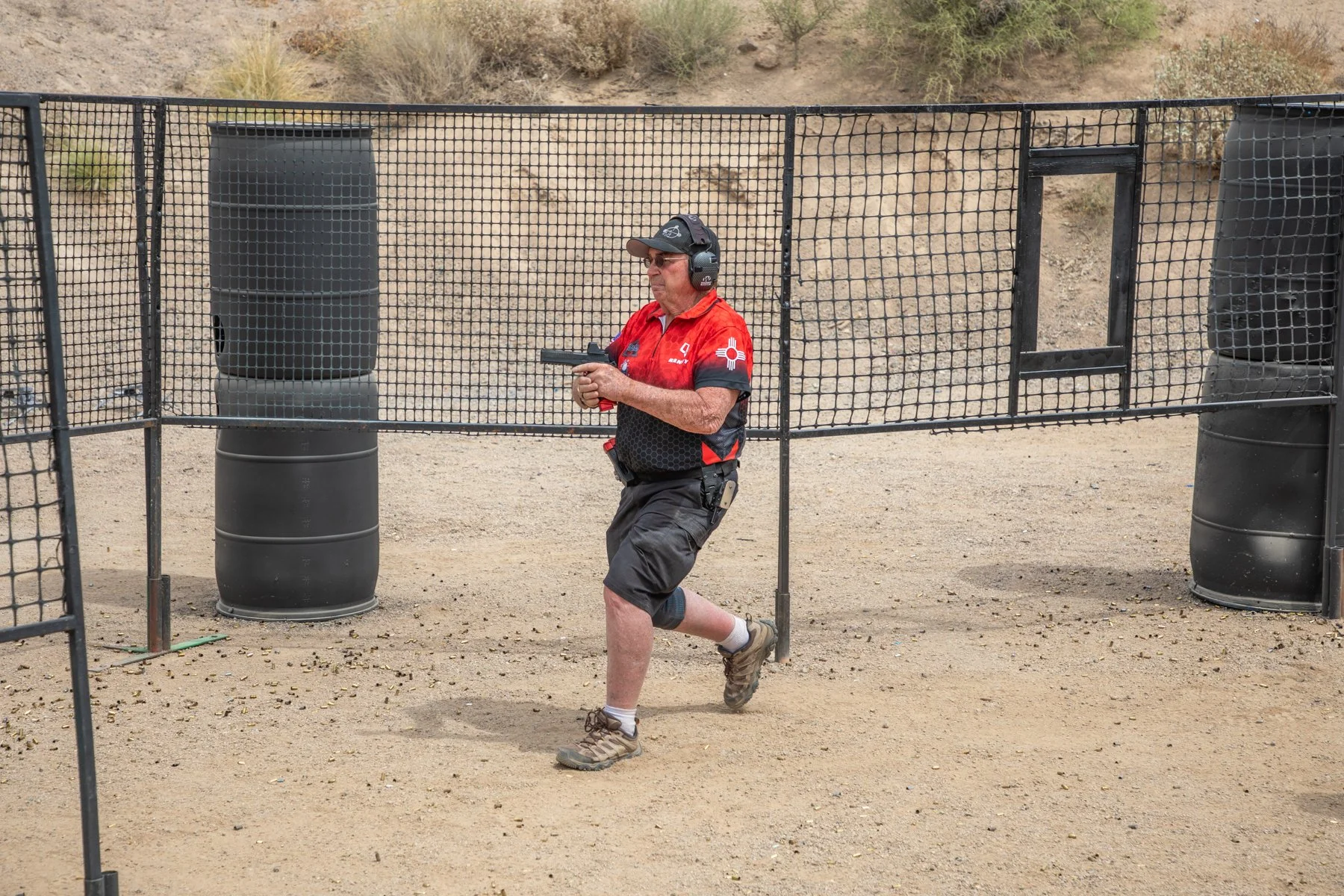 6x4-SAT-SSteel-5228.jpg