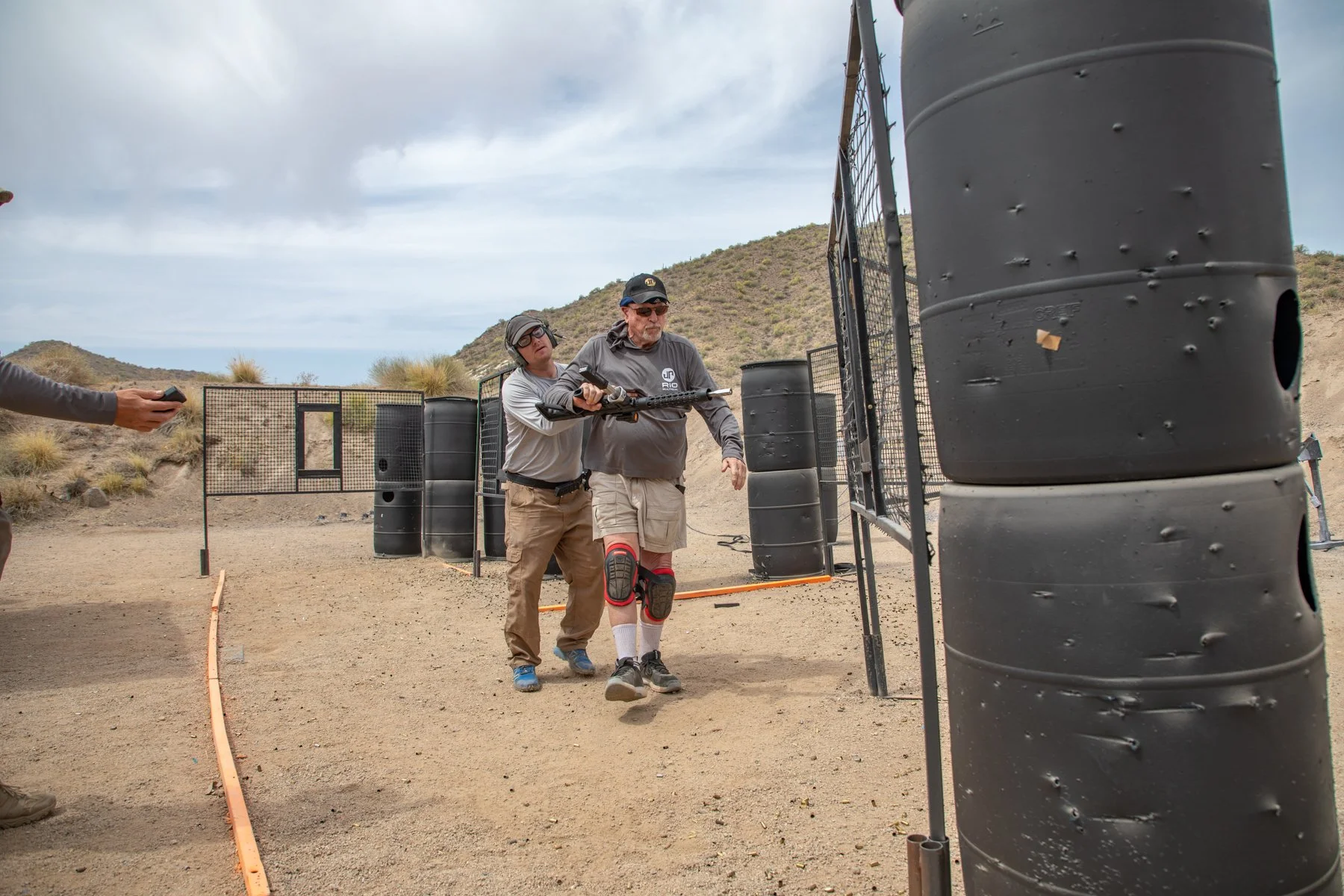6x4-SAT-SSteel-5313.jpg