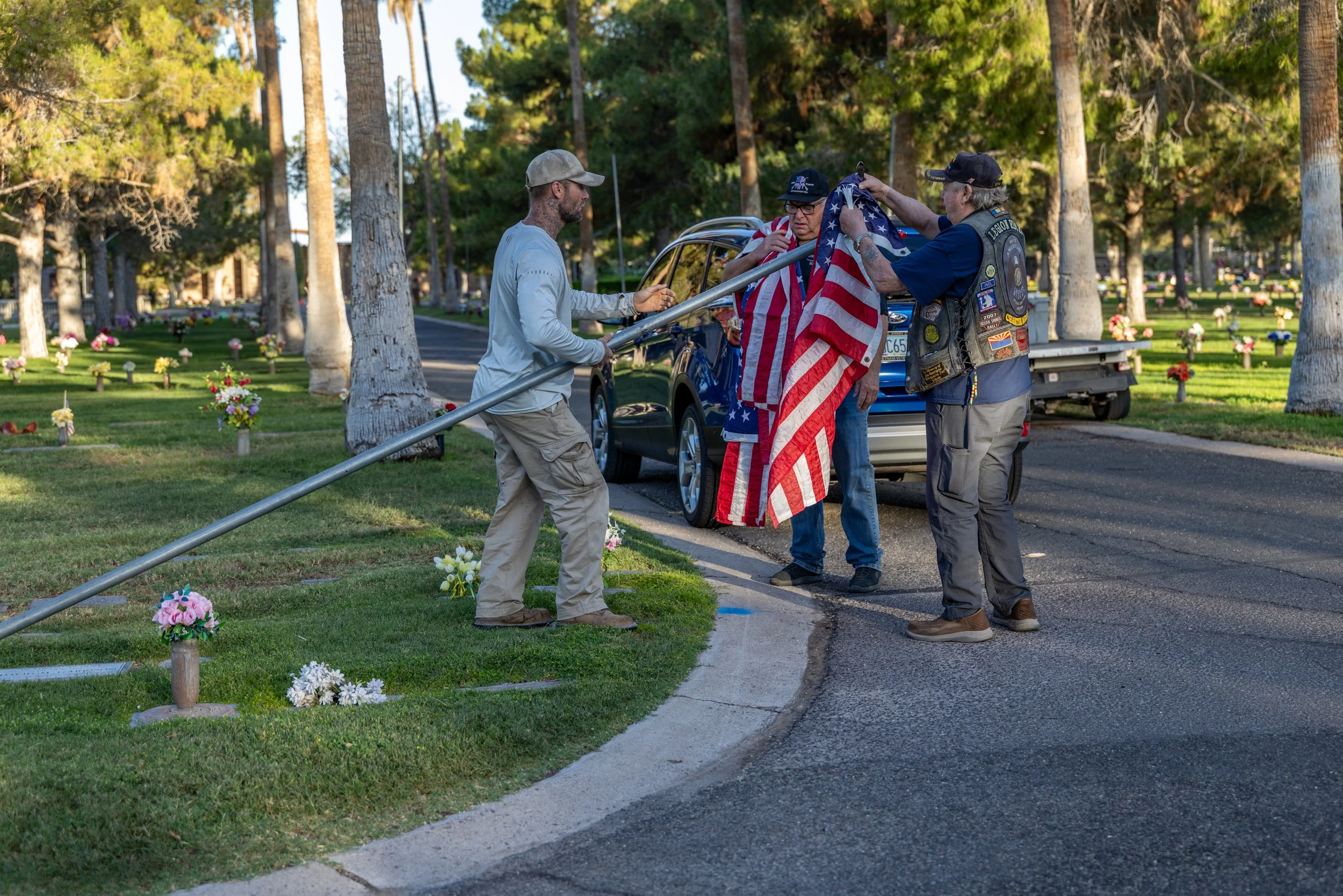 6x4 Mem Day Flag Set 052326-7461.jpg