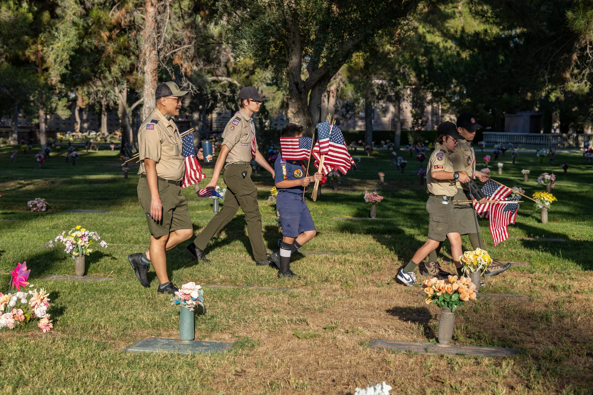 6x4 Mem Day Flag Set 052326-7482.jpg