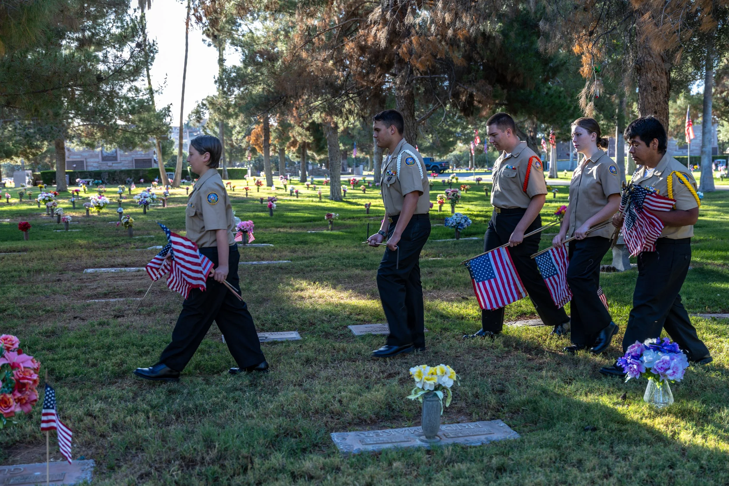 6x4 Mem Day Flag Set 052326-7494.jpg