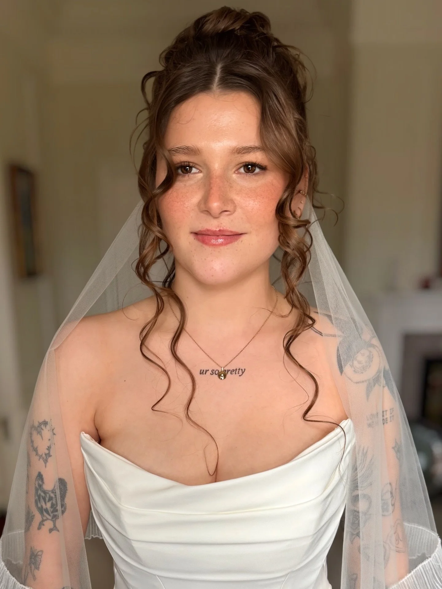 Can we talk about yesterday&hellip; just look at Ada-Mae! &hellip;and wait until you see her Wife Alison ✨

There is something so special about getting two Brides ready for their big day. Soo much fun working with @prudencegownsplymouth 🫶🏼

#pentil