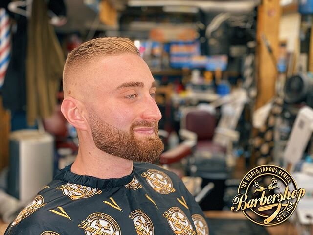 Laced up the homie from Italy! Had to get him right for the west side! 👌🏽 #WFVBS #italy #cali #westside #fresh #beardgang #barbergang #barberlife #barbershop #beards #venicebeach #venice #santamonica #culvercity #malibu #LA #losangeles #italian #hu