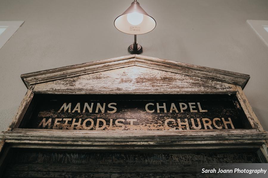 Montenyohl_Langston_SarahJoannPhotography_2BLsubmissionsIMG5519124_low Parlour at Manns Chapel.jpg