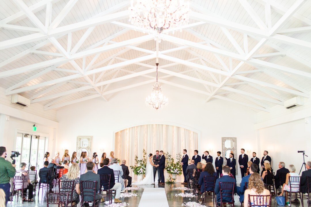 The Burke Manor Inn &amp; Pavilion makes a perfect backdrop for this couple's ceremony 🤍 #TBT 
PC: @bowtiecophoto 
Venue: @theburkemanor 
Florist: @plumeevents 
.
.
.
.
.
.
#alleventsdjs #alleventsdjsnc #aedjs #theburkemanor #bowtiecollaborative #th