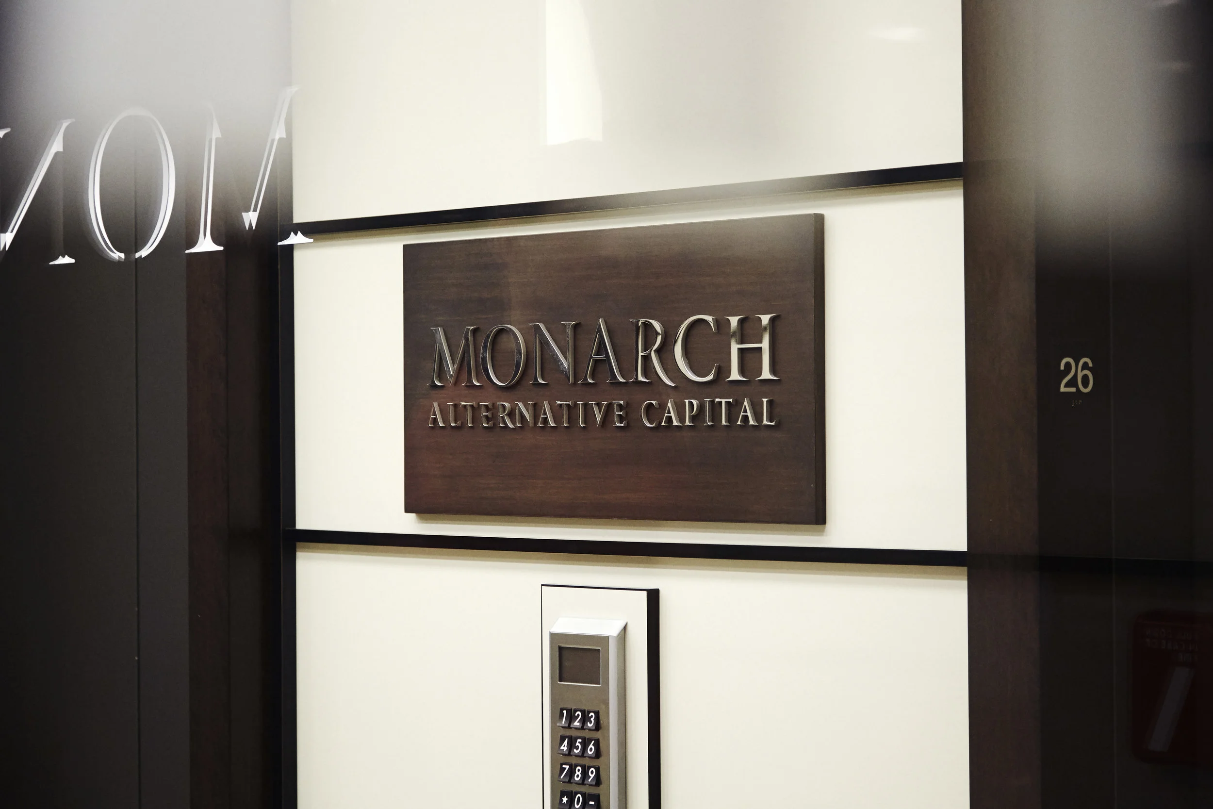 Monarch Alternative Capital