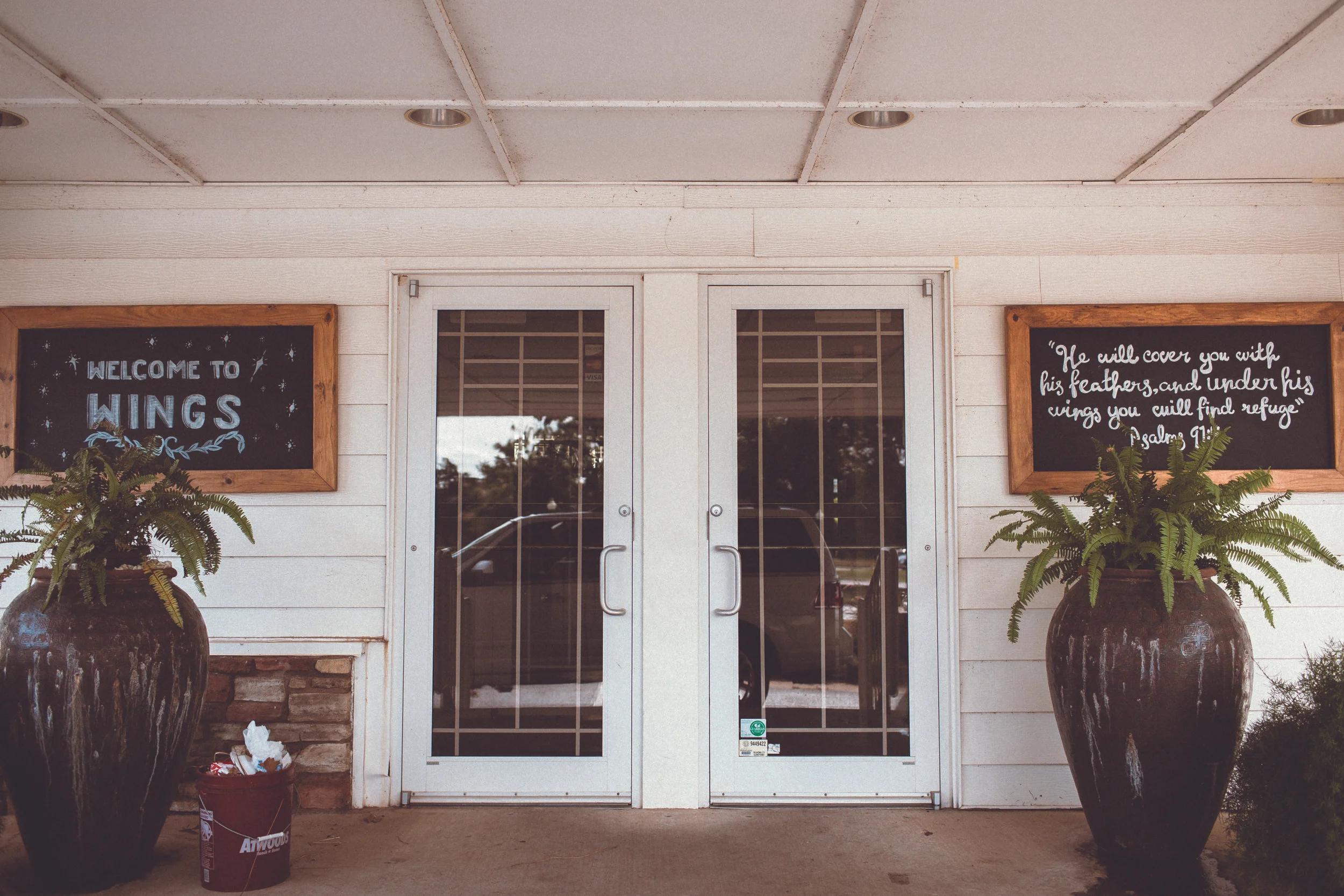 WELCOME TO WINGS IN THE FALL