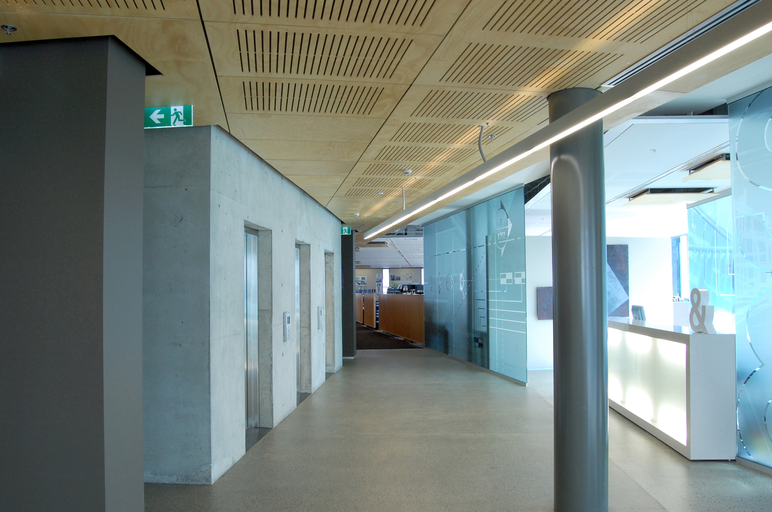 S&TAuck_LobbyEntrance_M.jpg