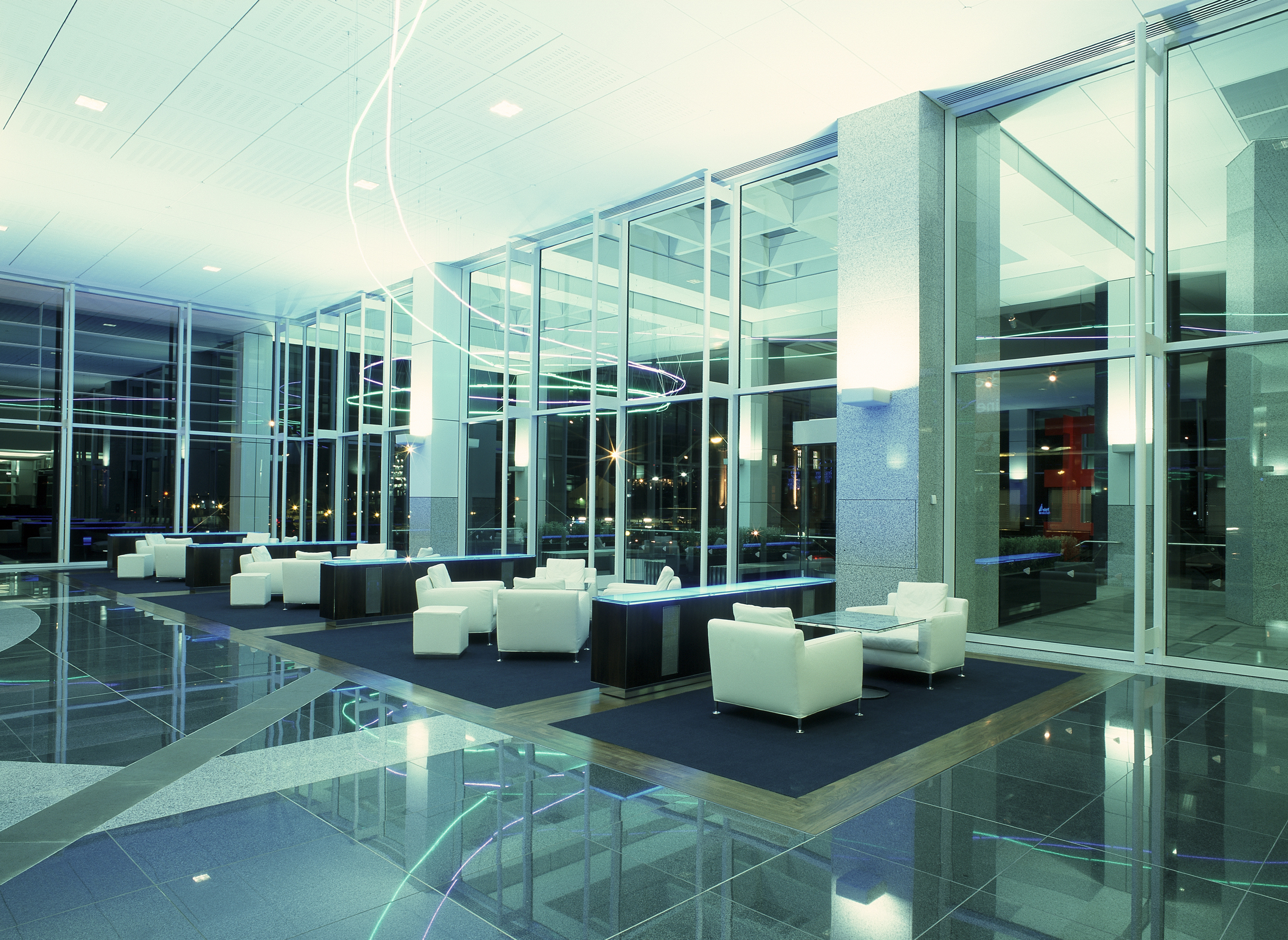 PWC_15_Lobby_M.jpg
