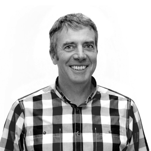 Glen Wright Appointed as a Principal in 2011, Glen has over 25 years’ experience in lighting and electrical systems design. In the 20 years Glen has been with S&T, he has been involved in a wide range of projects across the commercial, industrial, civic, recreation, health, correctional and residential sectors and projects from small to very large. 