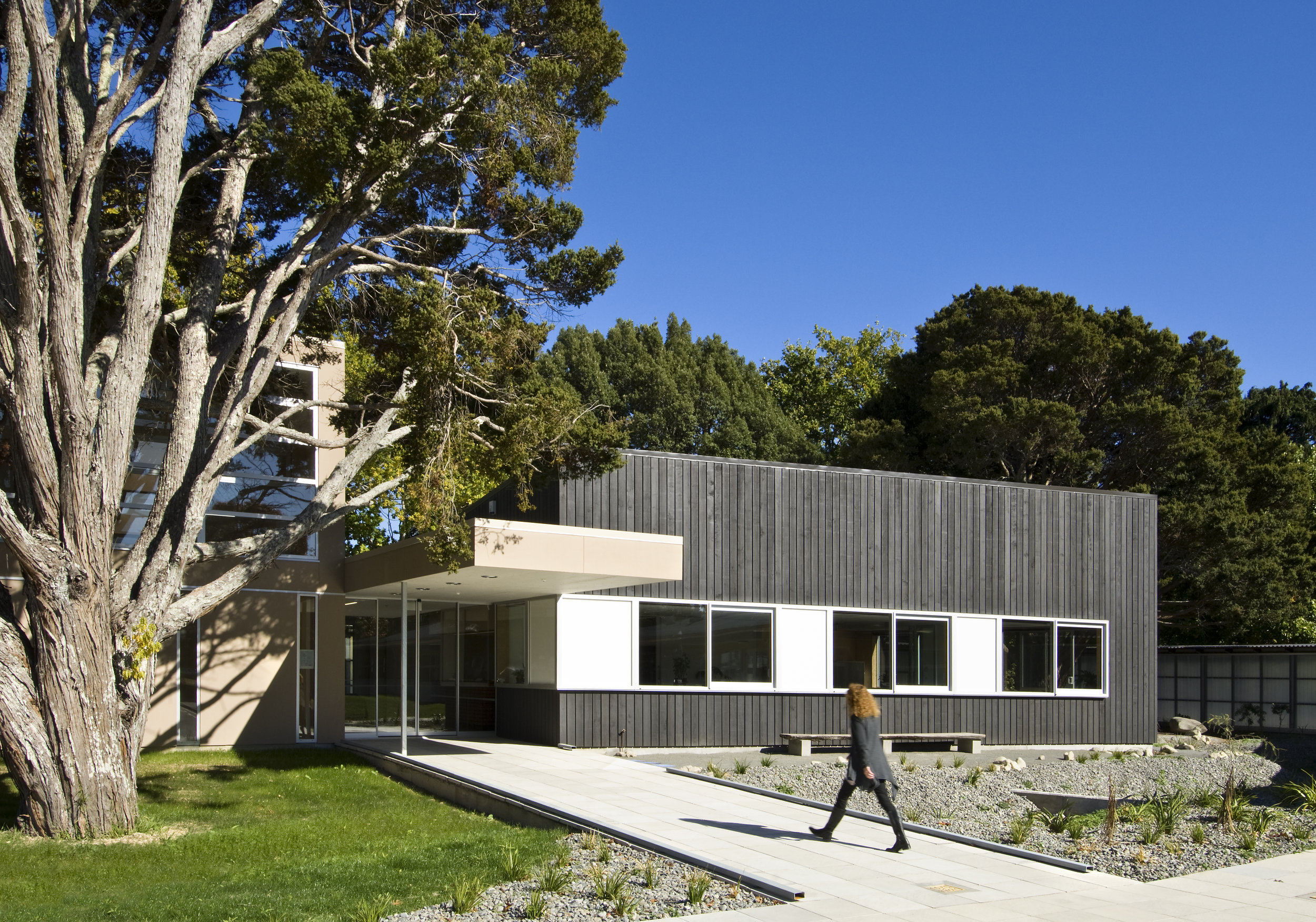 MPI_WallacevilleExterior_102_L.jpg