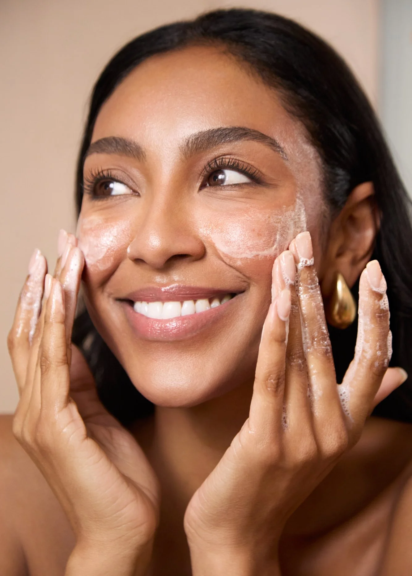250523_RODAN_FIELDS_16_1869_crop.jpg