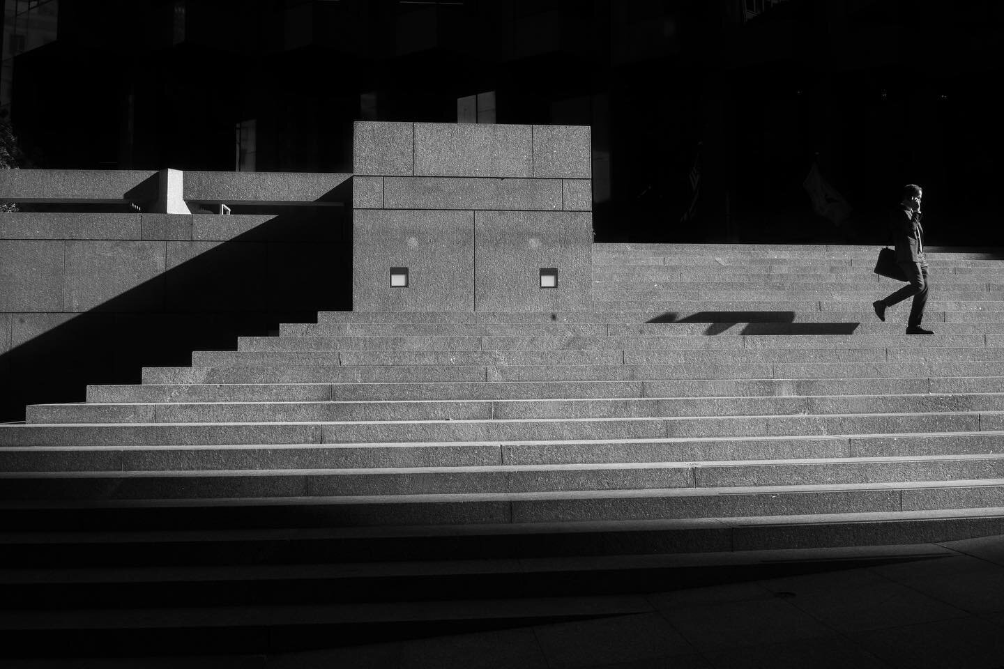 San Francisco shadows
.
May 2023
.

.

San Francisco , Ca 2023
.

#street_macadam  #ic_portrait #portrait photography #portraits_life #sanfrancisco #streetphotography_bw #bnw #streetlife #ig_captures #bnwportrait #bnw_captures #bnw_greatshots #bnw_ph