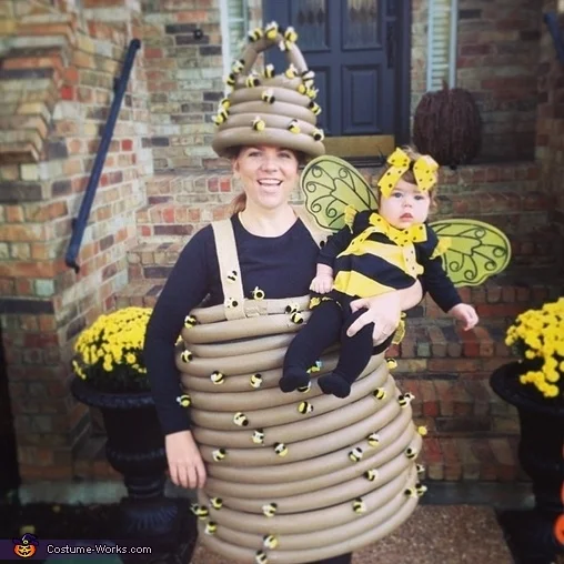 mama_beehive_and_baby_bee.jpg