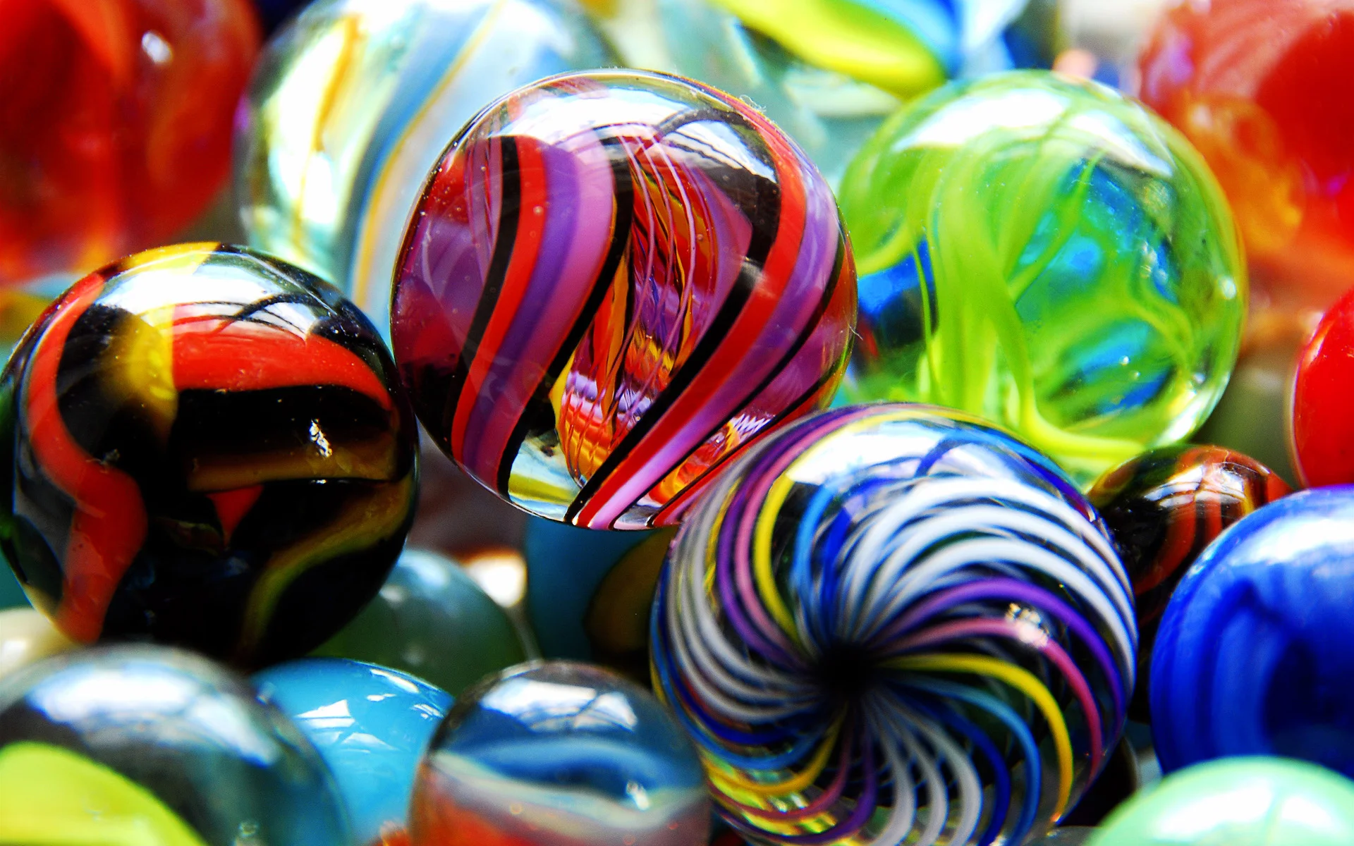 Marbles help you to be in the now, happy and to appreciate every moment in life