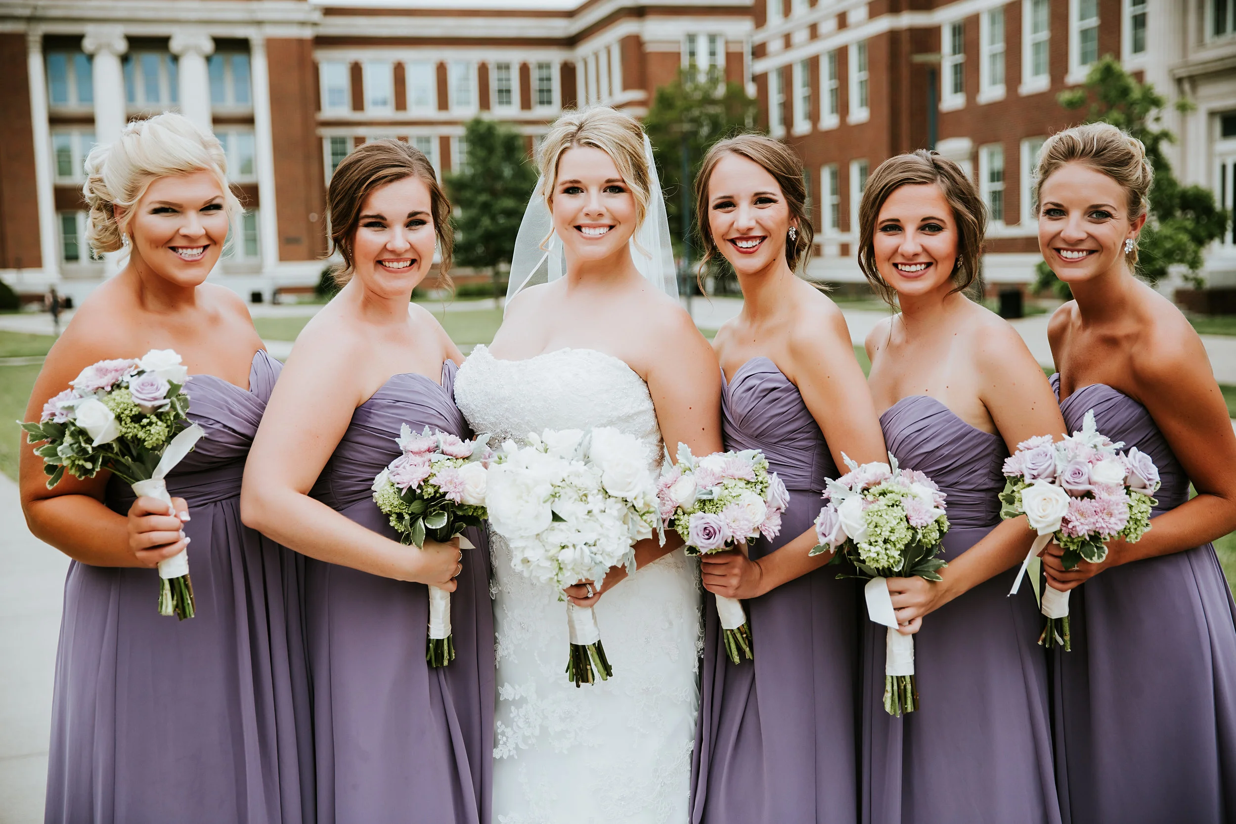 It was a pleasure working with these lovely ladies! We wish Molly and Chris all the best! 