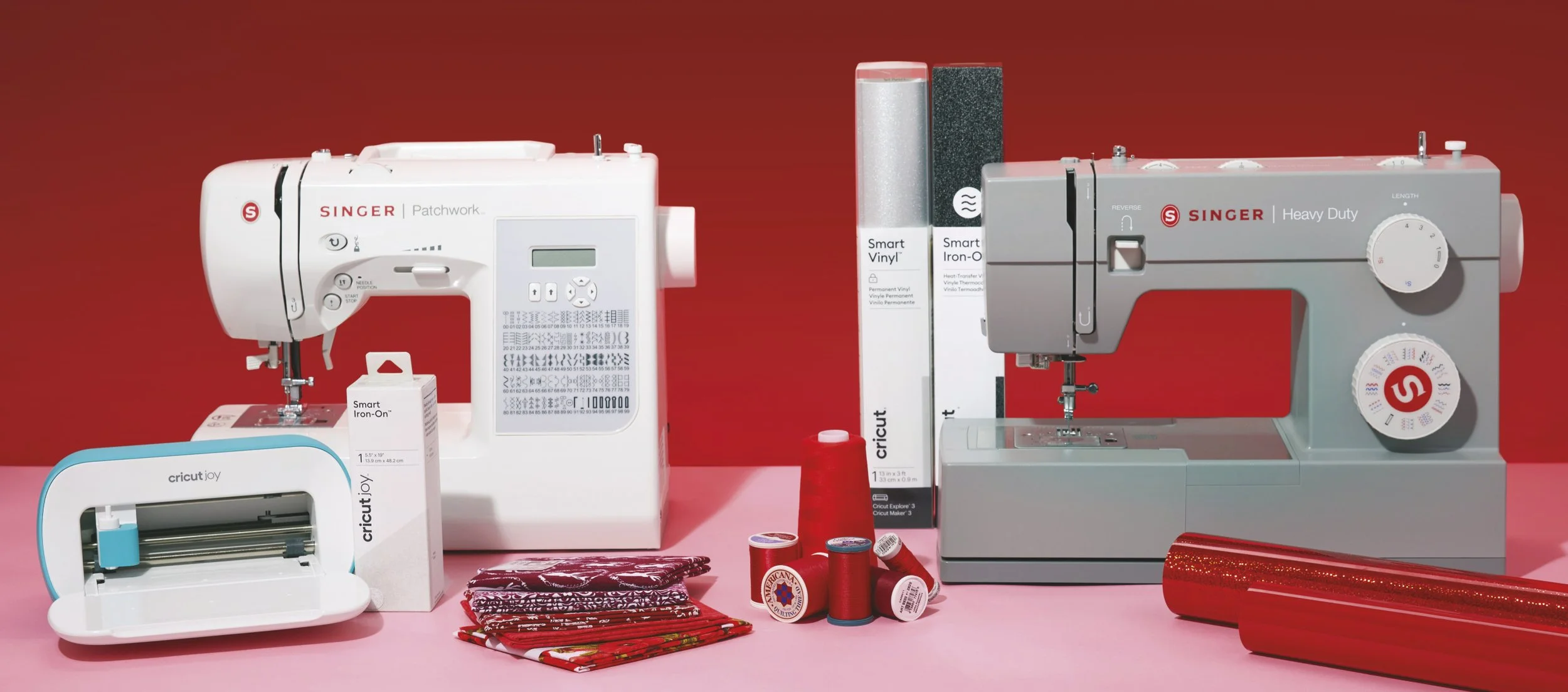 FY23_FW45_12.8 DM_4523-48929_P8B1_redder.jpg