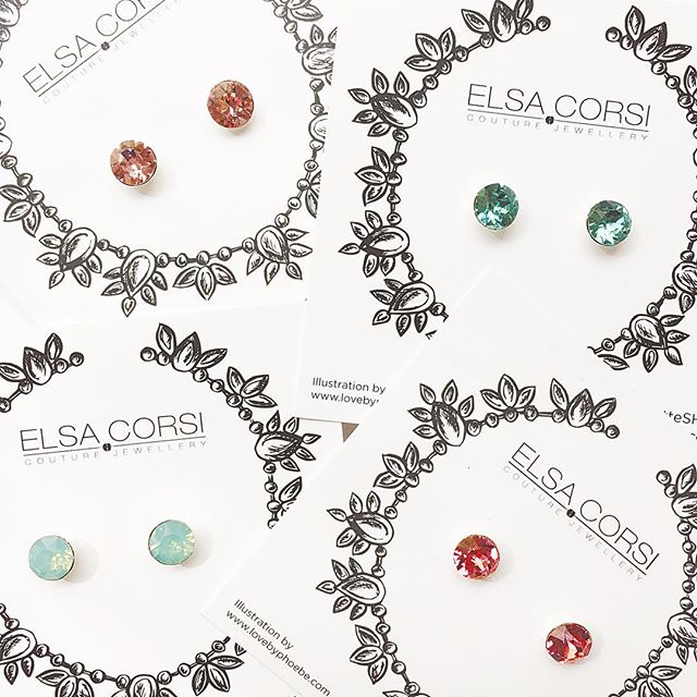 It's beginning to to look a lot like SPRING!! Seriously, you can never have too many #studearrings can you? These ones are $30 each and the prettiest shades of Swarovski Crystal 💎
