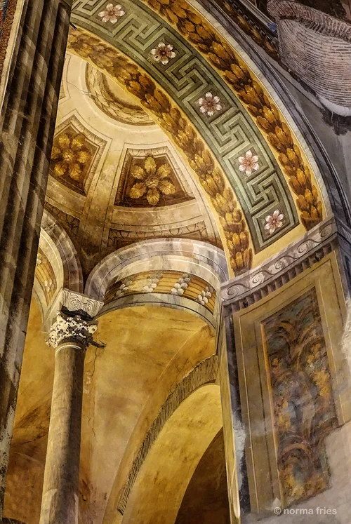 IT288: "Ravenna: Detail, San Vitale Basilica"