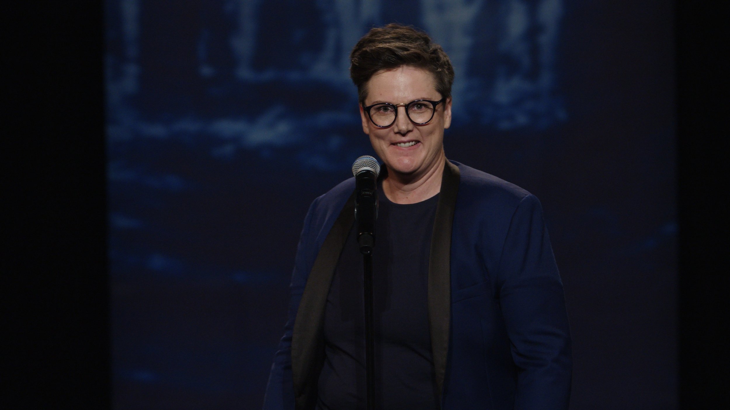 HannahGadsby_05.jpg