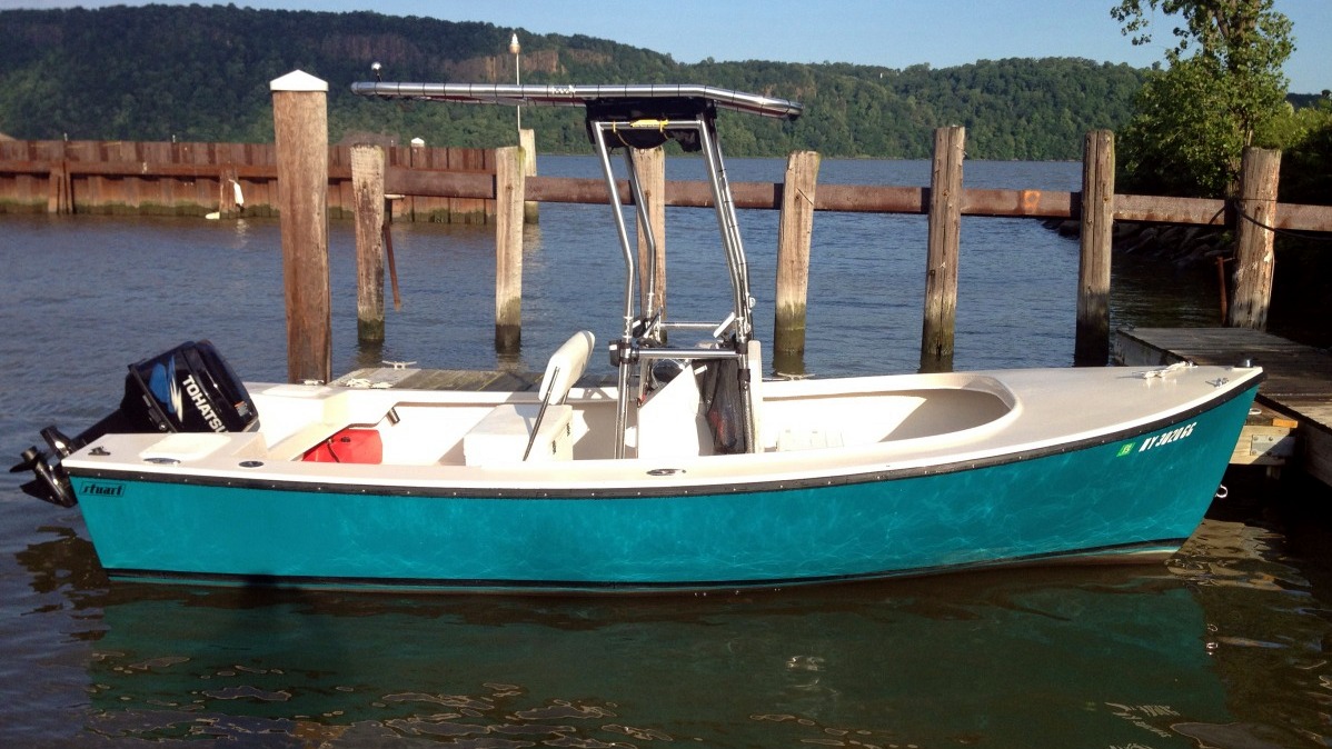 Stuart 19 Powerboat Docked on the Hudson River New York.jpeg