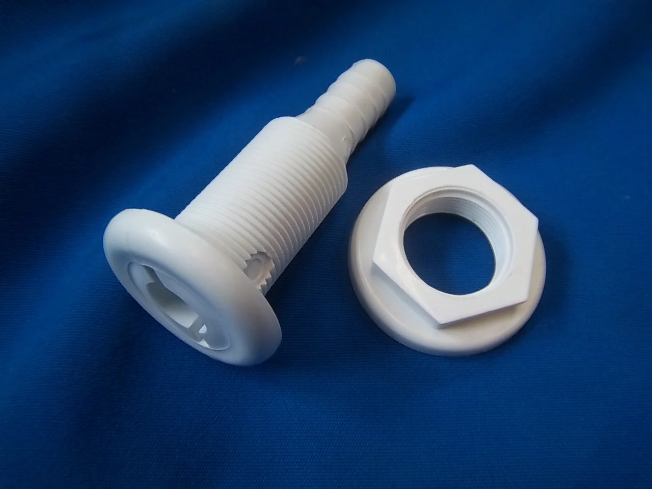 47035.020 O'day Cockpit Drain Thruhull Upper & Lower — Stuart Marine