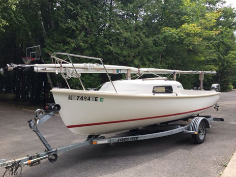 1999 Mariner Centerboard Sailboat Located in MI — Stuart Marine Corp.