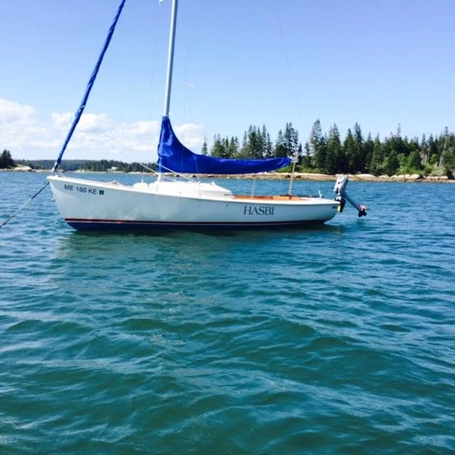 1998 Rhodes 19 Centerboard Sailboat