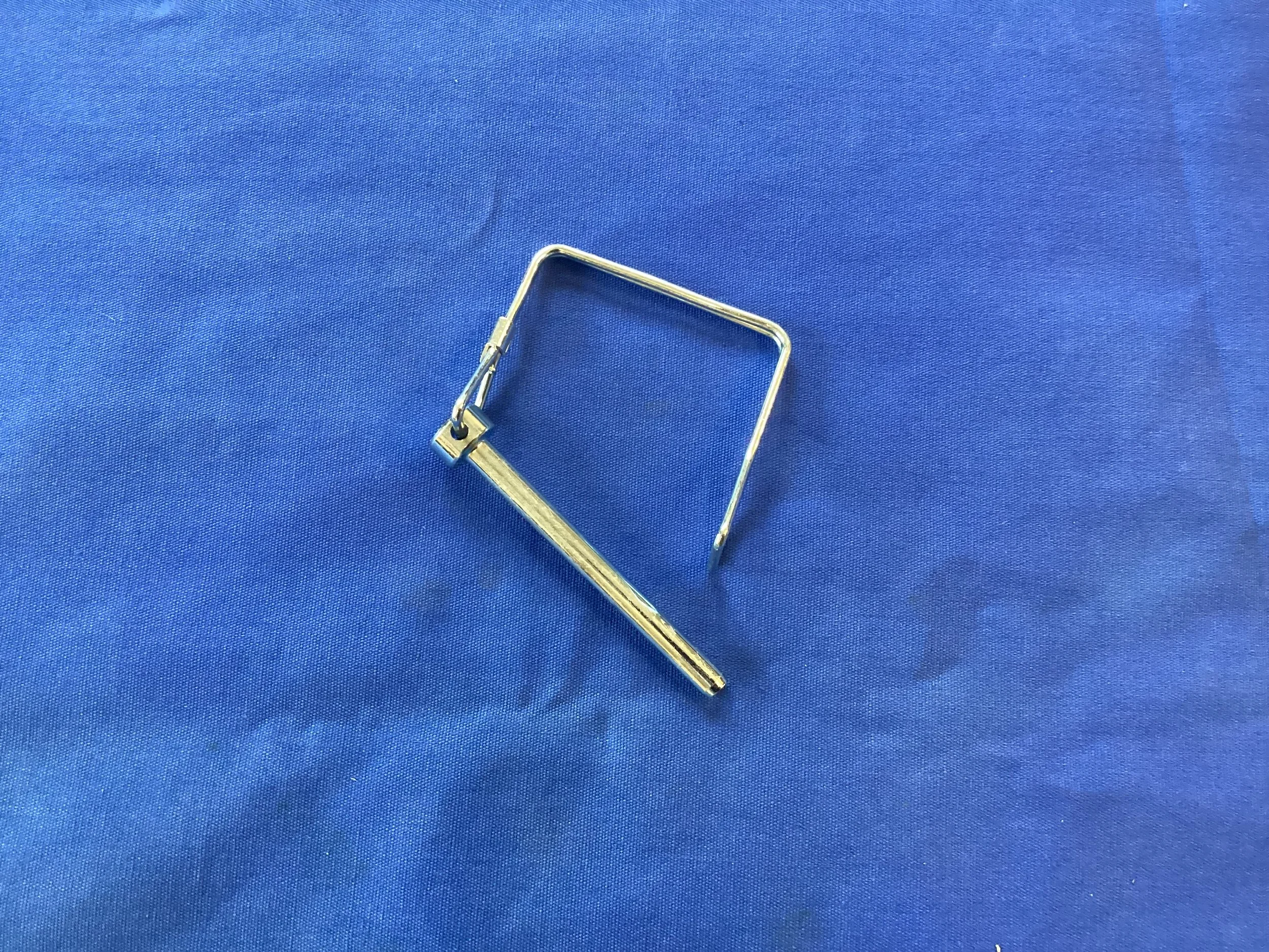 28016.000 Coupler Lock Pin