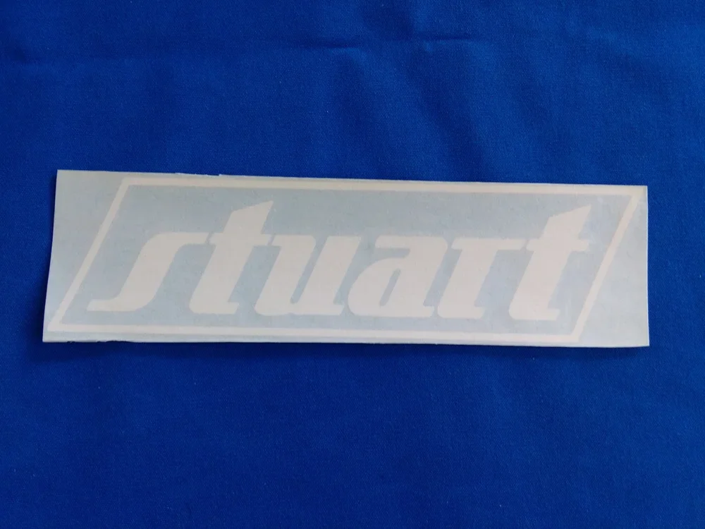 37021.000 White "Stuart" Decal