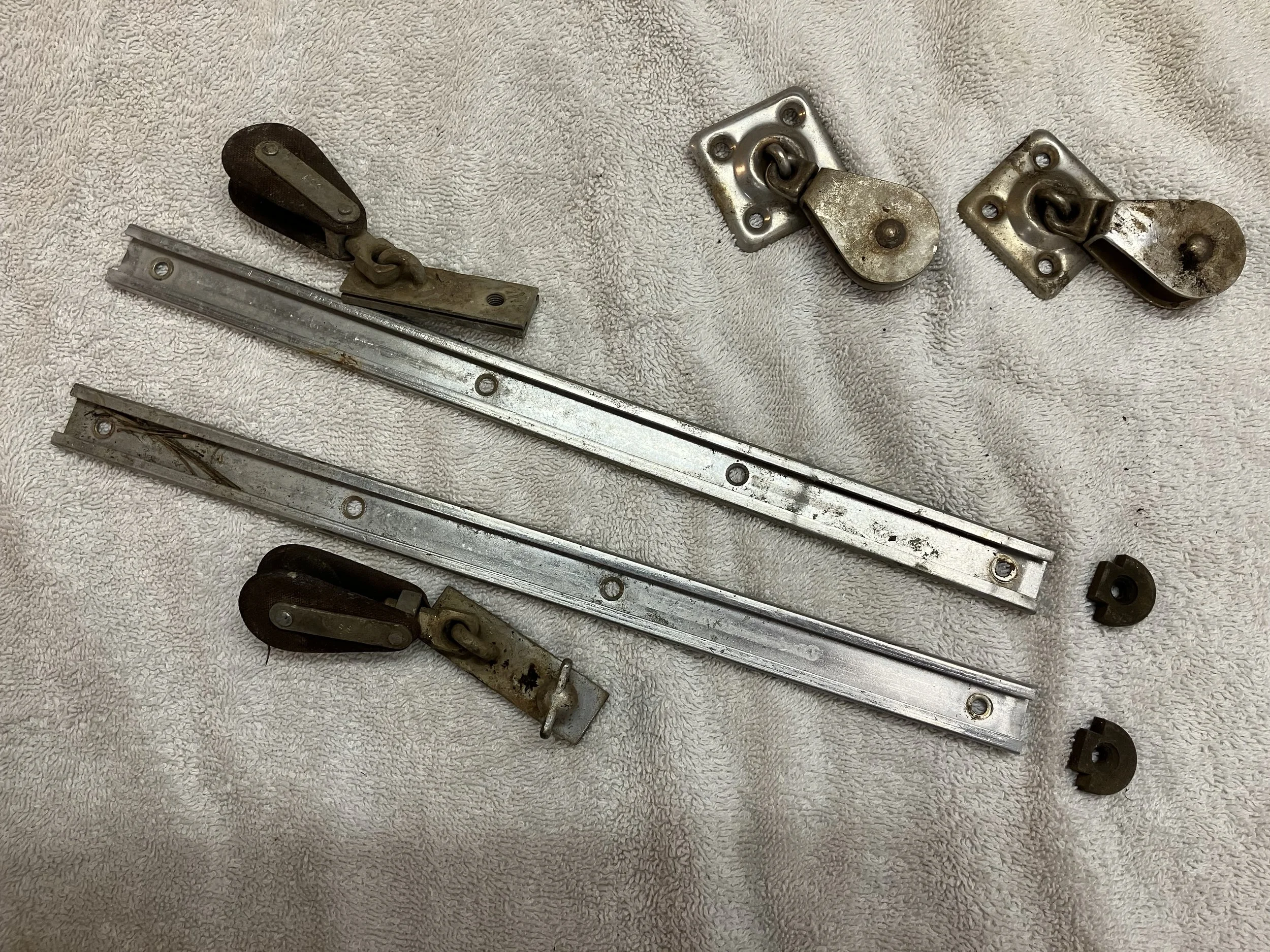 Used Part - Mariner 1962-68 Jib Sheeting Hardware