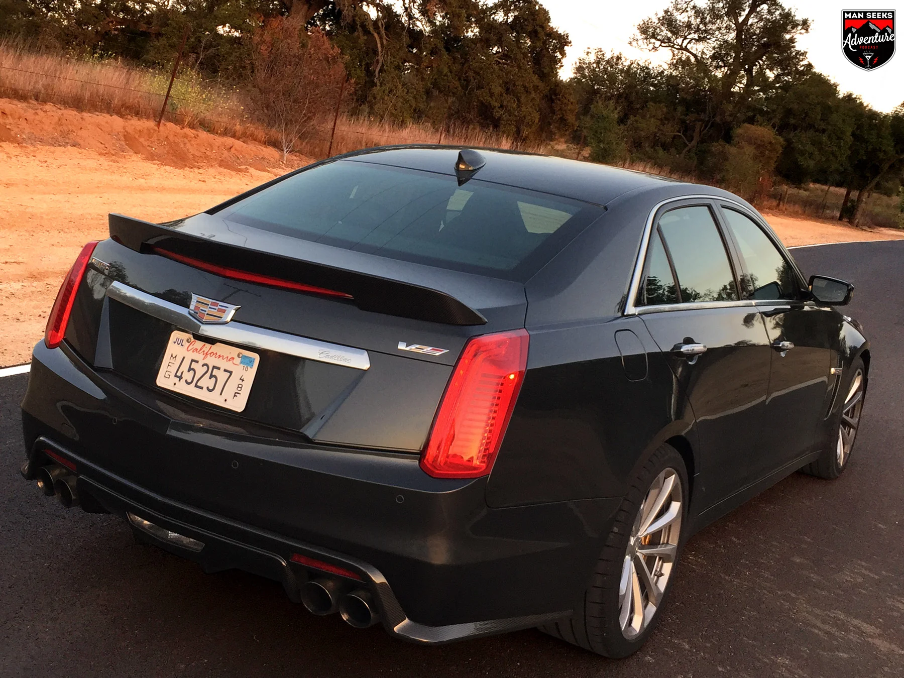 Cadillac 12.jpg