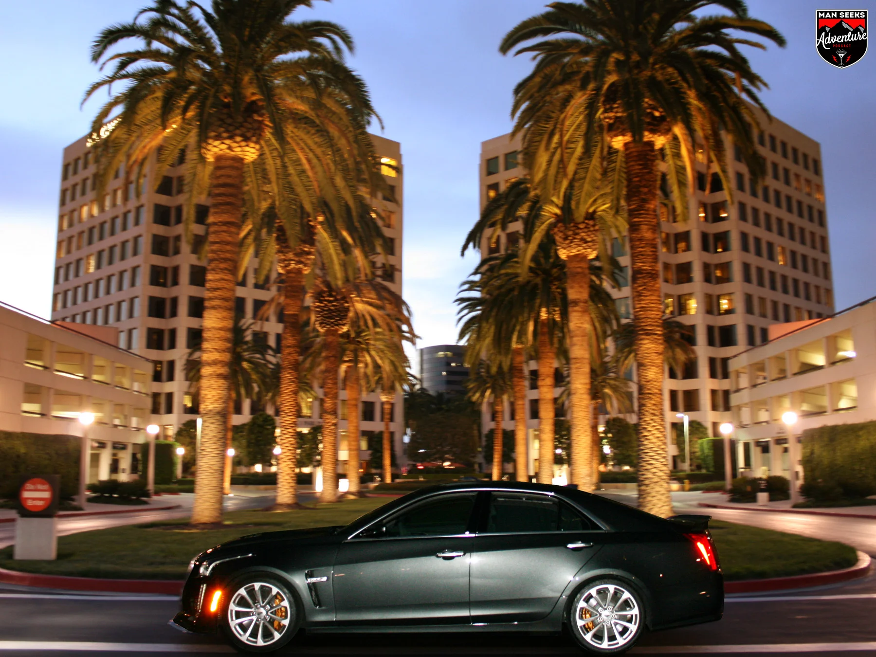 Cadillac 16.jpg